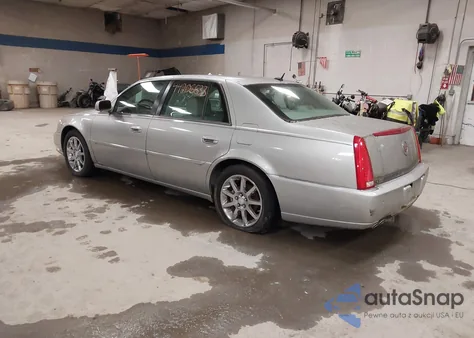 2006 Cadillac Dts Performance z USA, uszkodzony, nr VIN 1G6KD579X6U112727
